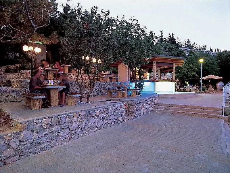 Miramar Sunny Hotel By Valamar Rabac