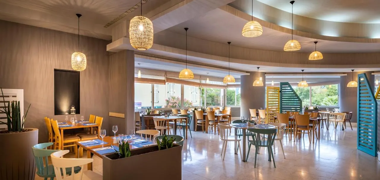 Miramar Sunny Hotel By Valamar Rabac 3*,