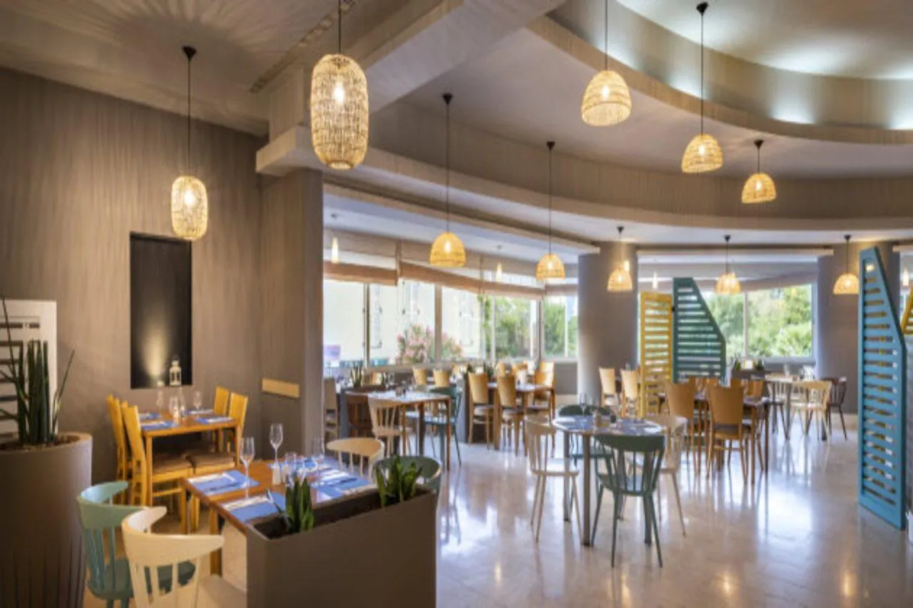 Miramar Sunny Hotel By Valamar Rabac