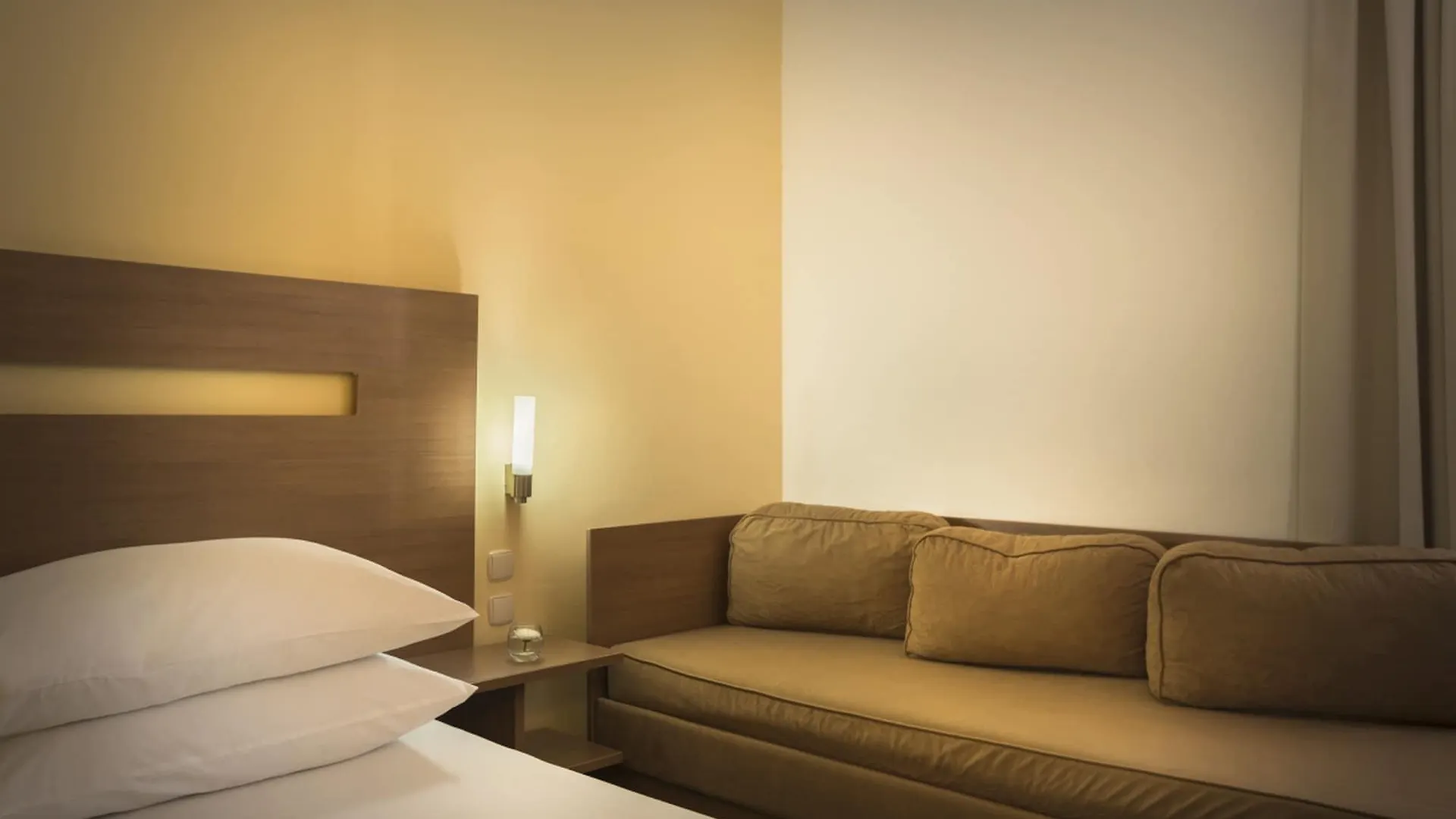 Miramar Sunny Hotel By Valamar Rabac