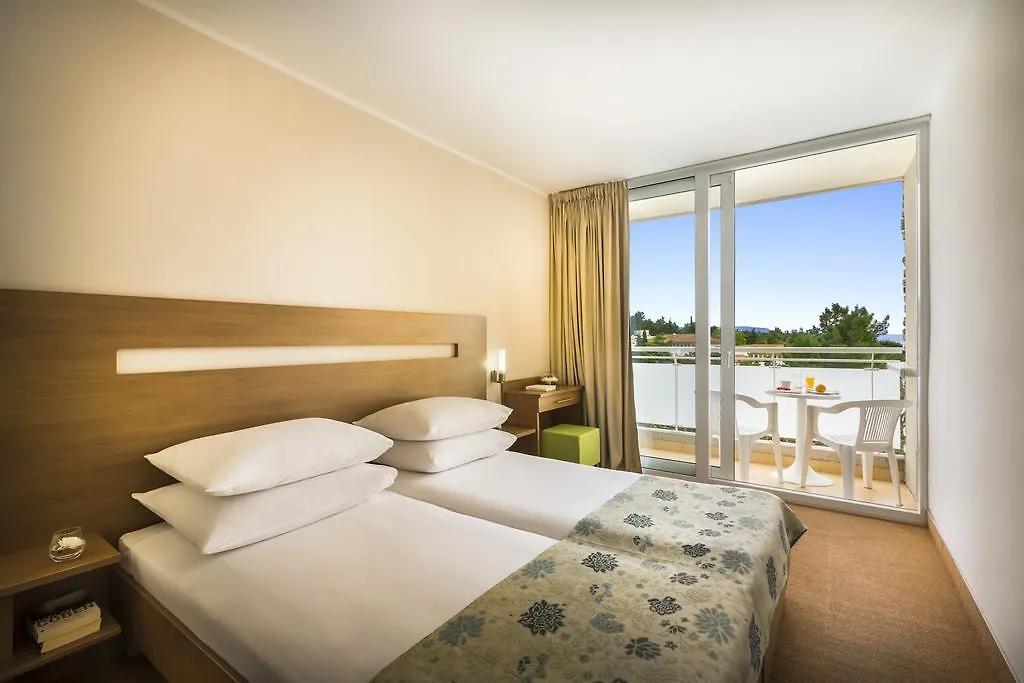 ***  Miramar Sunny Hotel By Valamar Rabac Horvátország